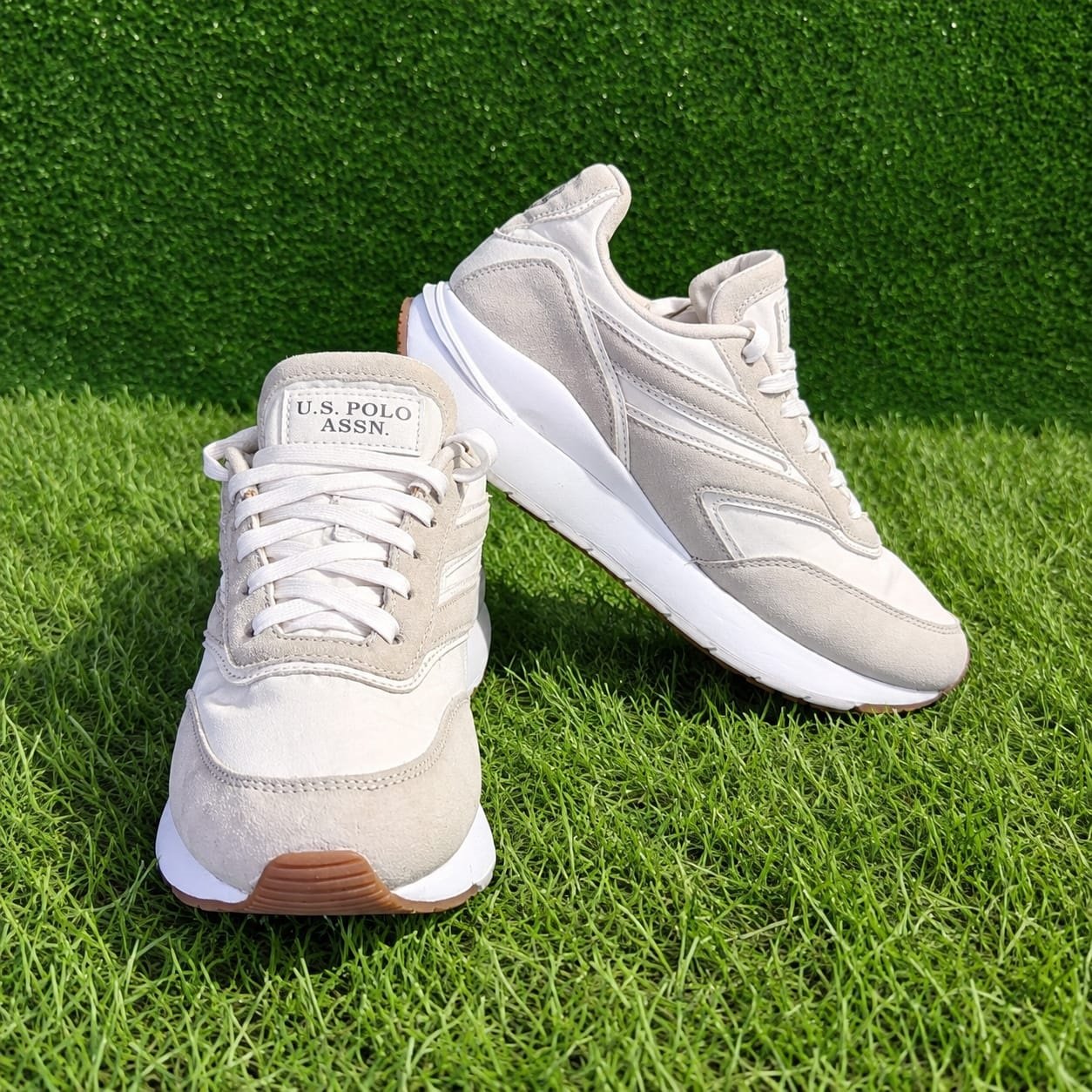 U.S. Polo Assn. White & Beige Casual Sneakers (Women's Size 7.5 US / UK 5) - Image 3