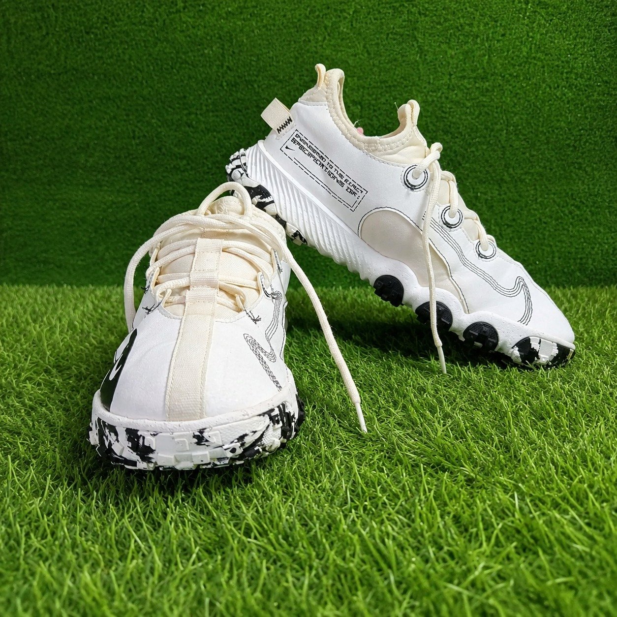 Nike Crater Remixa / Transit-style Sneaker - White/Black (Youth US 6Y / Women's US 7.5 Equivalent) - Image 3